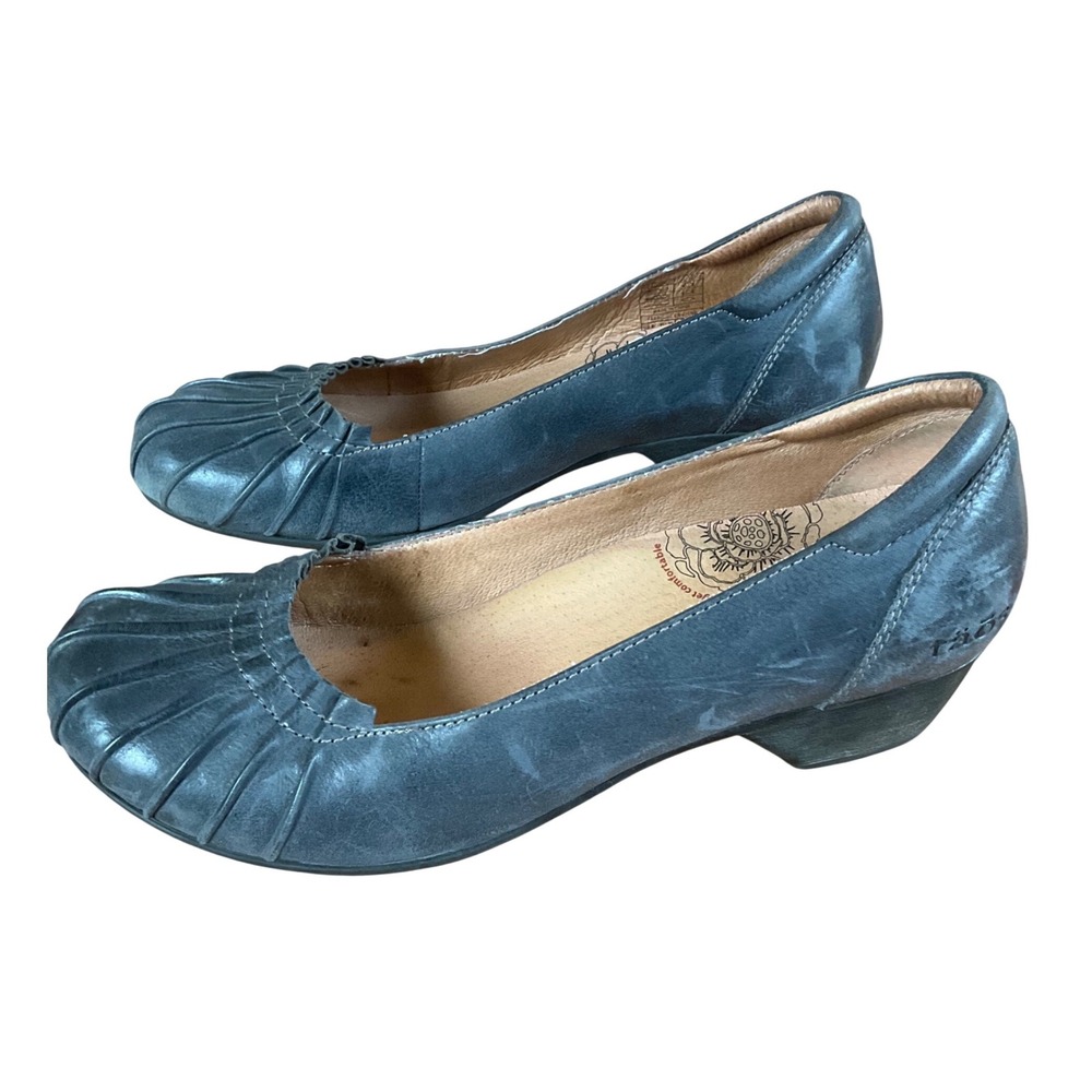 Taos Calypso‎ Pumps Women 8 Blue Gray Leather Pleated Toe Low Block Heel